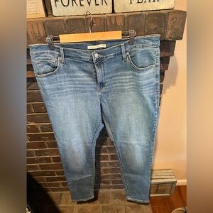 Levi’s 721 Women’s Jeans